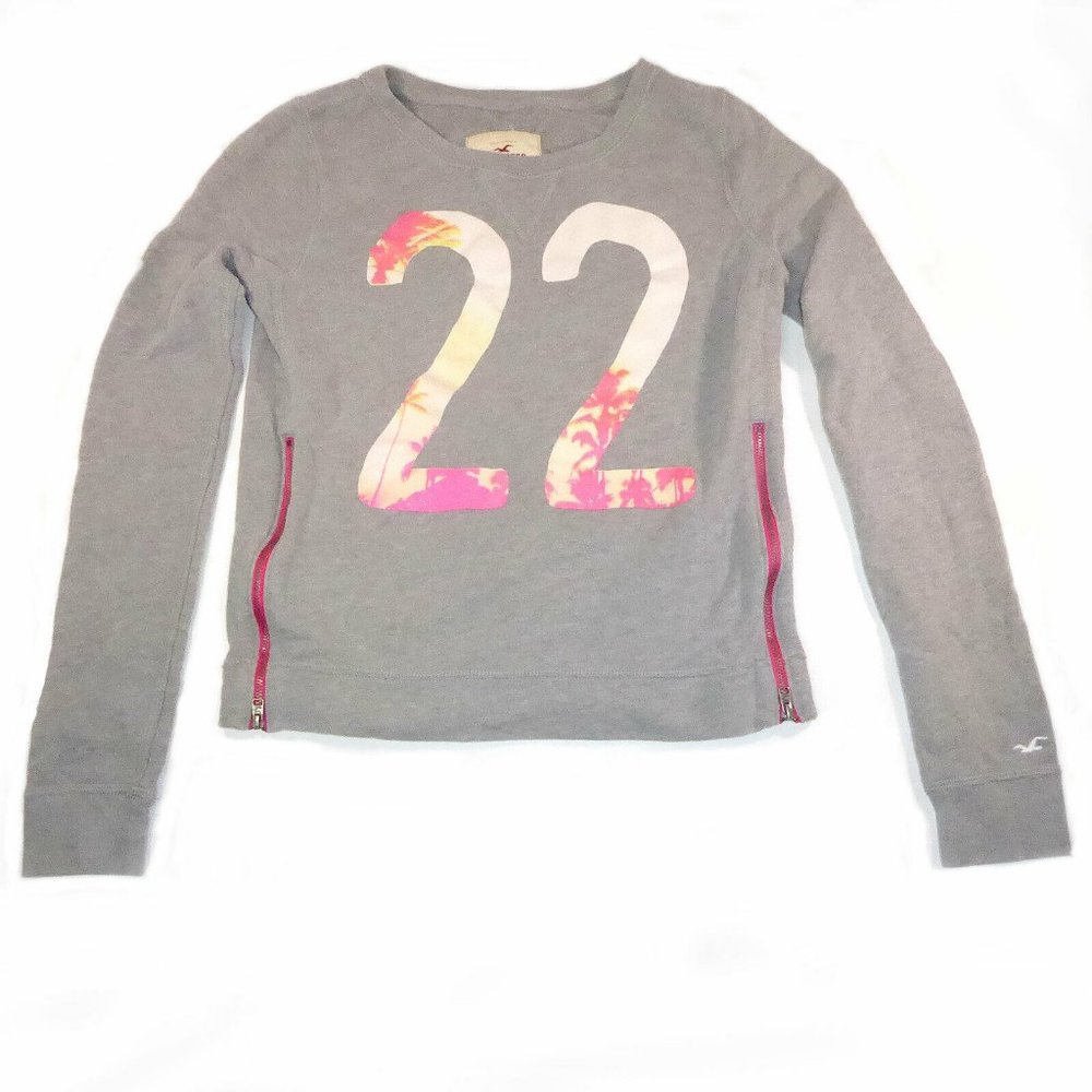 Hollister Grey Long Sleeve Pullover Sweatshirt XS